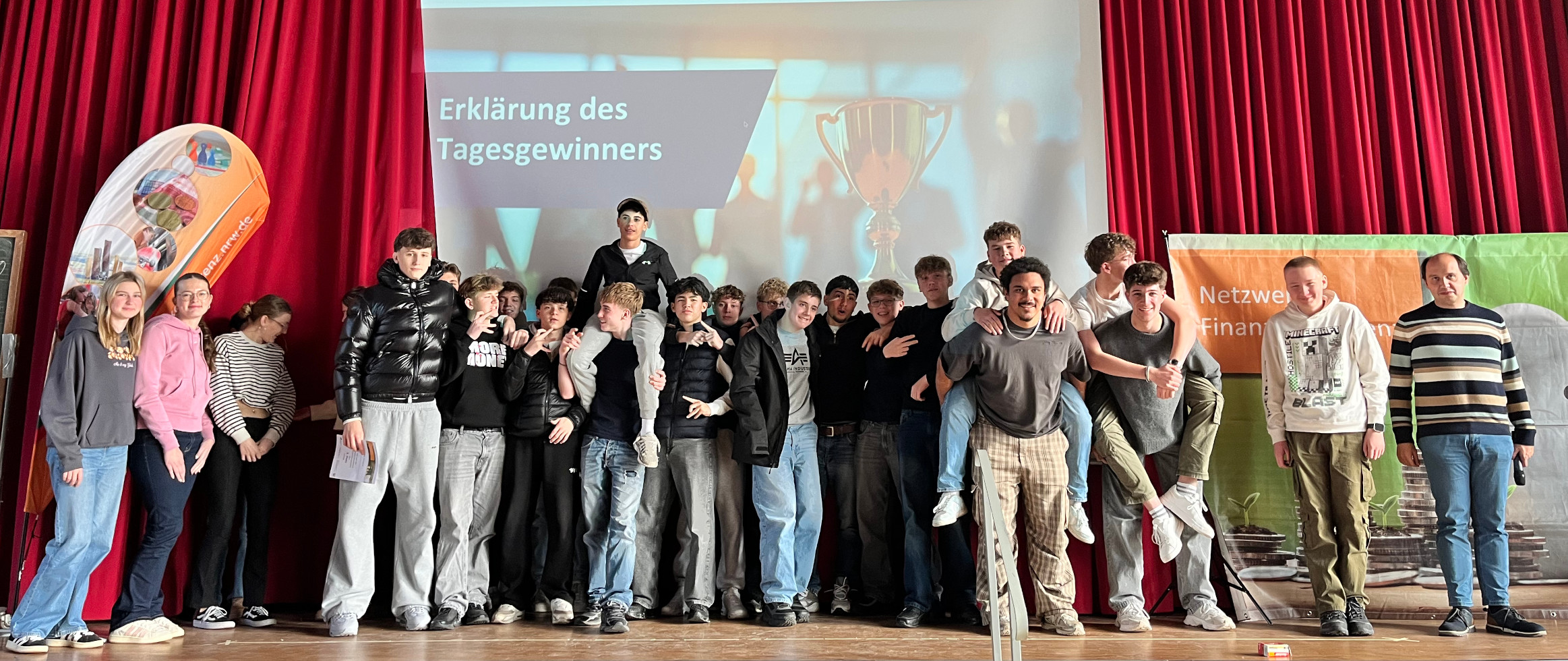 Schülerakademie: Schülerakademie am Antoniuskolleg in Neunkirchen-Seelscheid am 18. November 2025